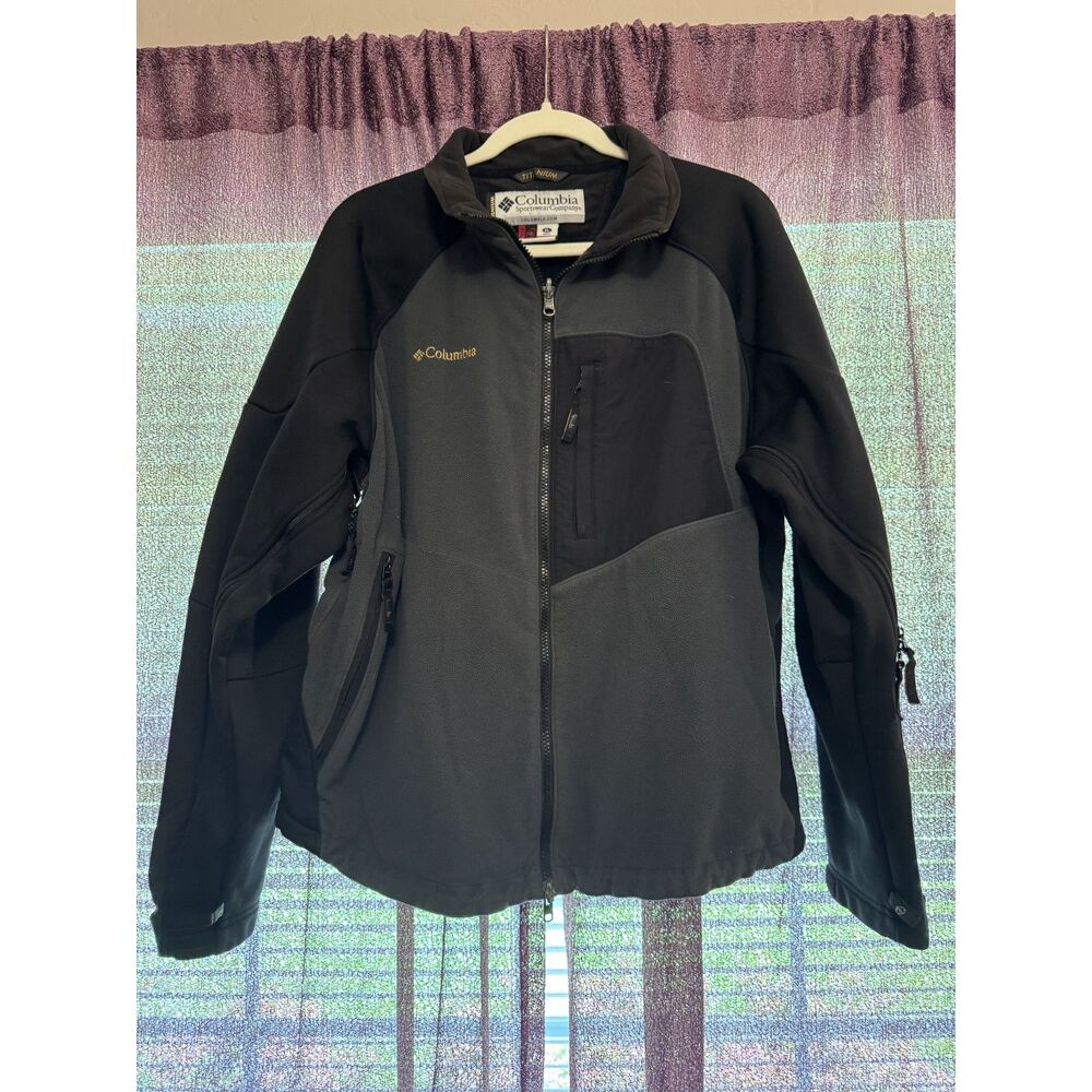 Men's Columbia Titanium Jacket size XL
